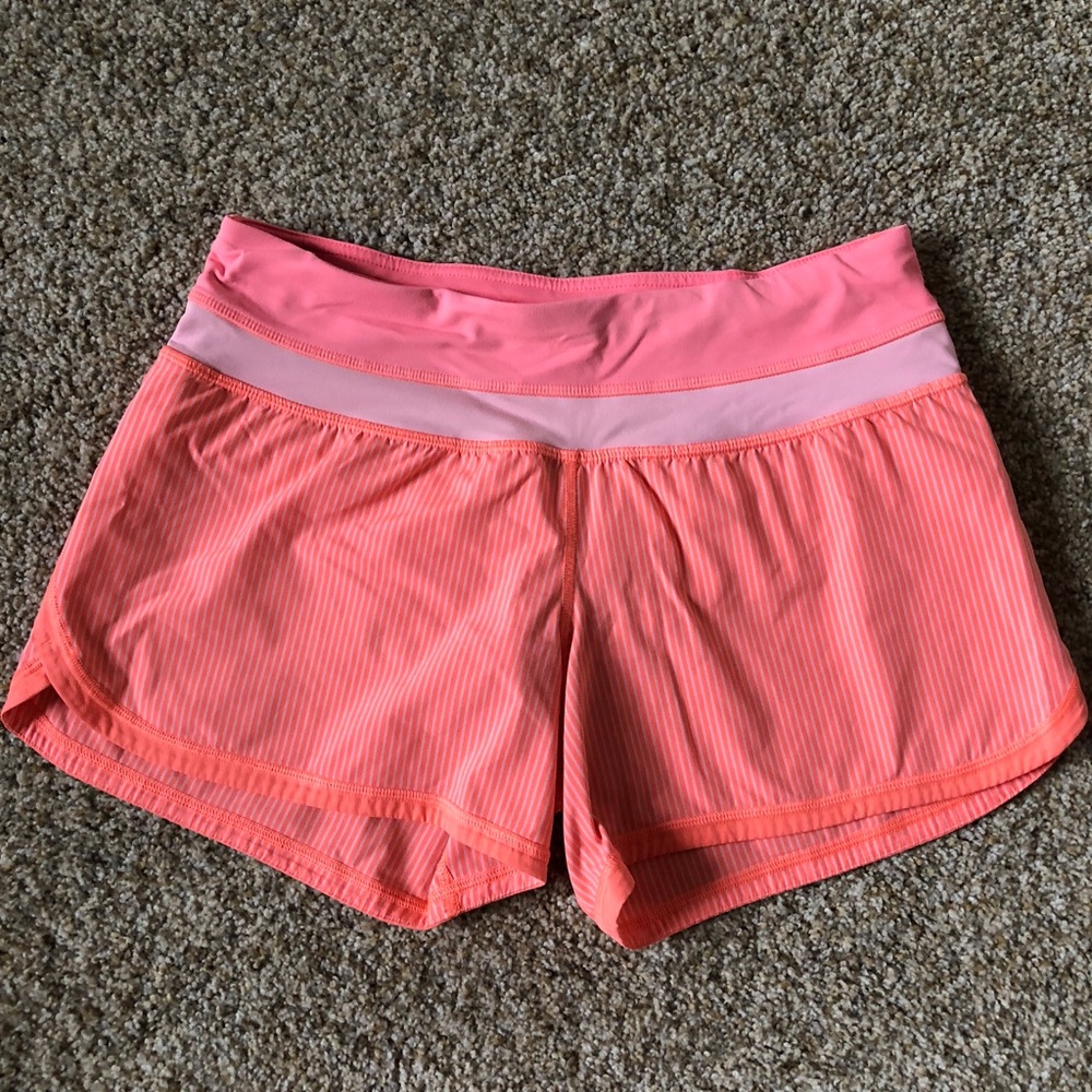 Lululemon coral athletic shorts